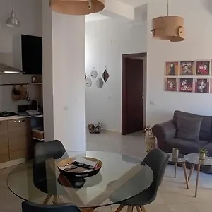 Civico 16a - - With Private Parking , Quartu SantʼElena Italia